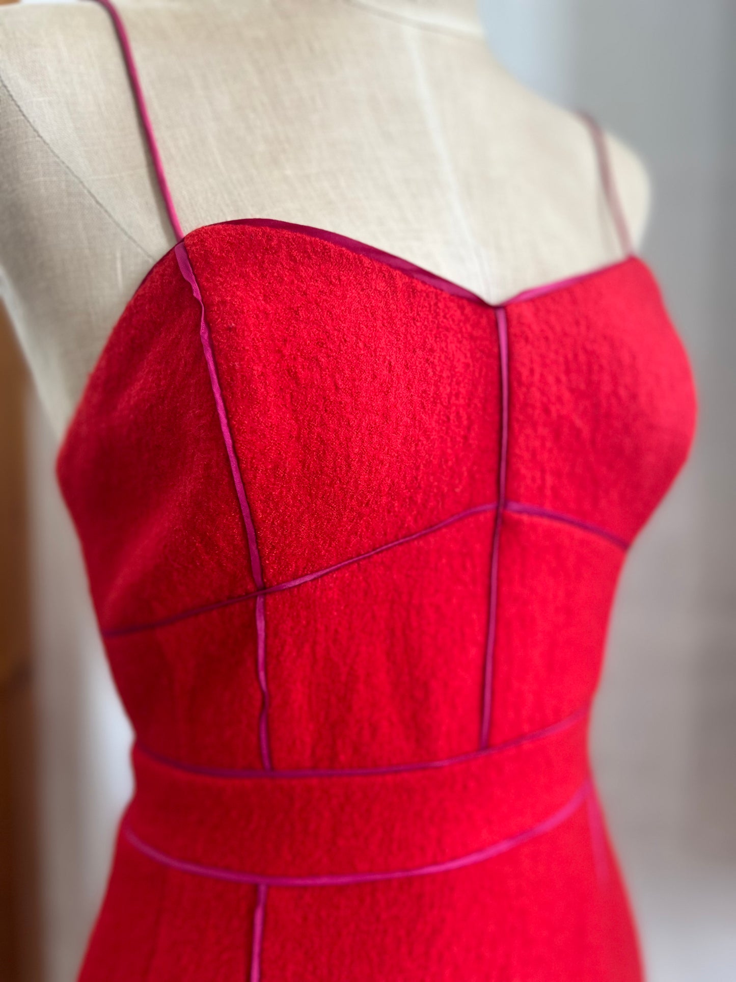 "Banana Republic" spaghetti straps wool red midi dress with pink trim / Size 0