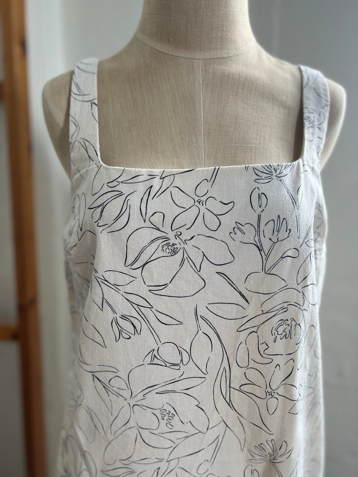 "A New Day" Linen & Cotton Mini Dress with Pockets / Size M
