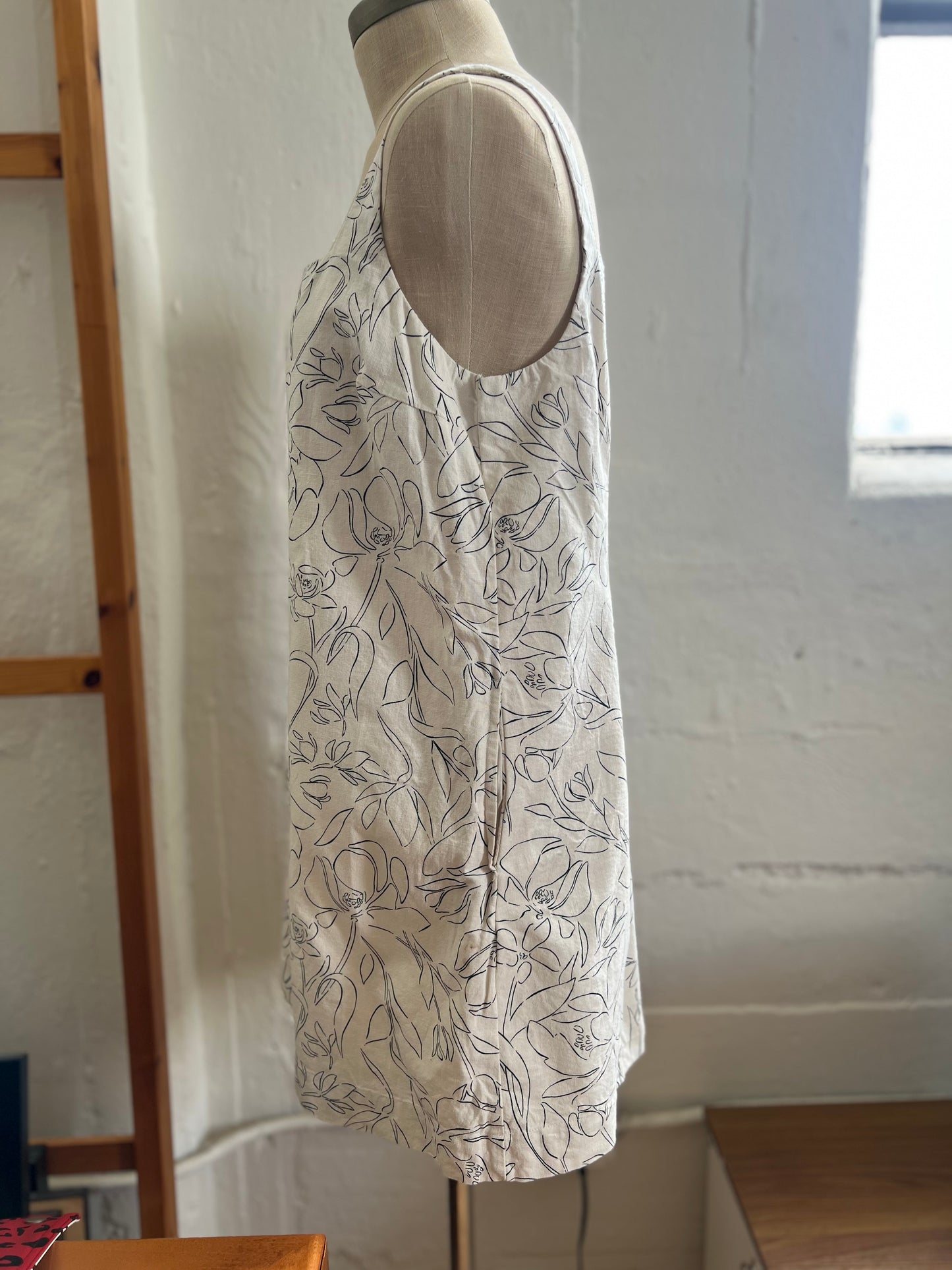 "A New Day" Linen & Cotton Mini Dress with Pockets / Size M