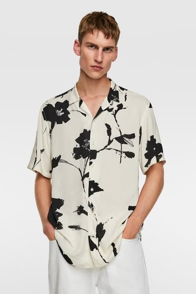 "ZARA" floral black and white shirt / Size M - relaxed fit